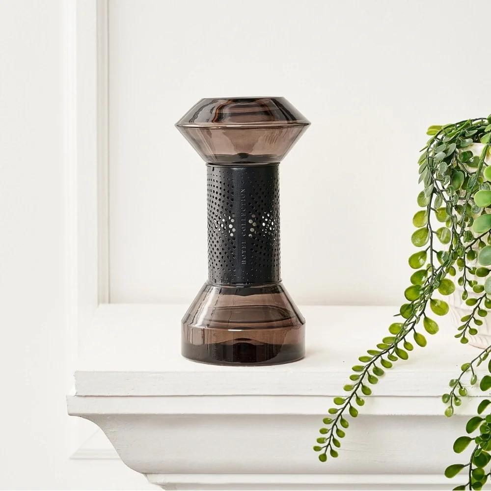 Hotel Collection Hourglass Diffuser - Picture 1 of 6